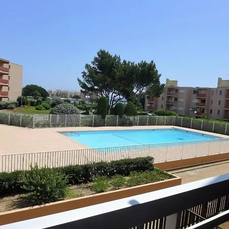 Studio Avec Piscine, Acces Plage, Parking Prive - Fr-1-816-9