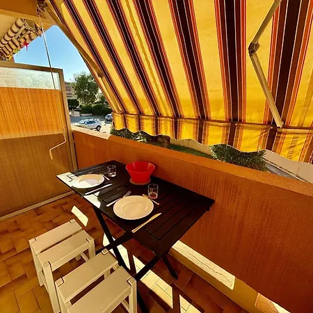 Studio Avec Piscine, Acces Plage, Parking Prive - Fr-1-816-9
